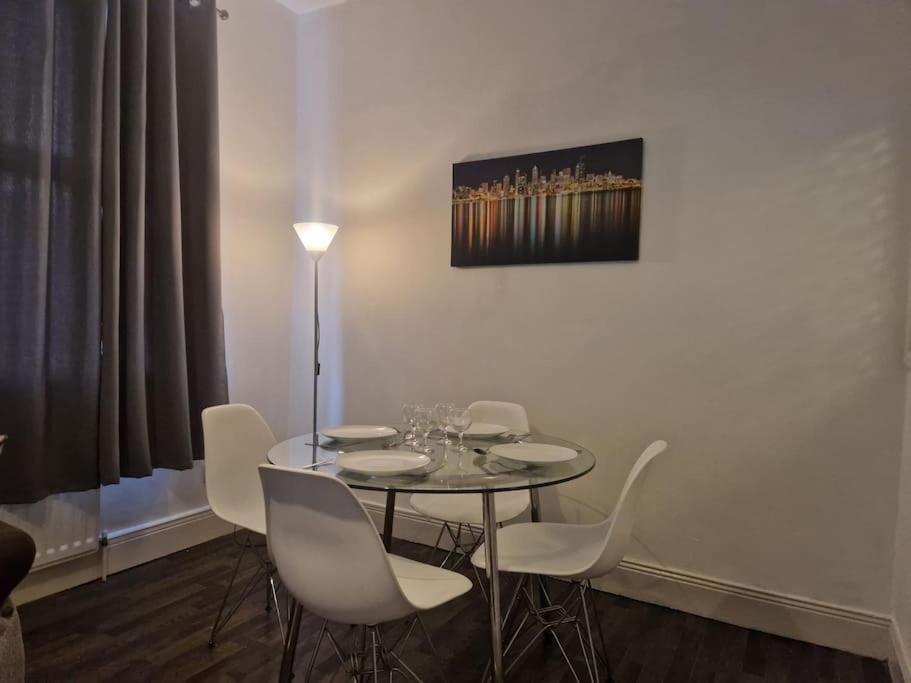 Primos Place - 2 Bedroom In Ashington Ashington  Luaran gambar
